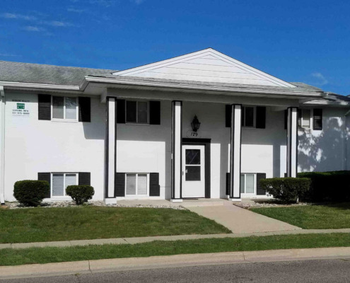 Hudgins Realty - 129 Gunson Street Apartments