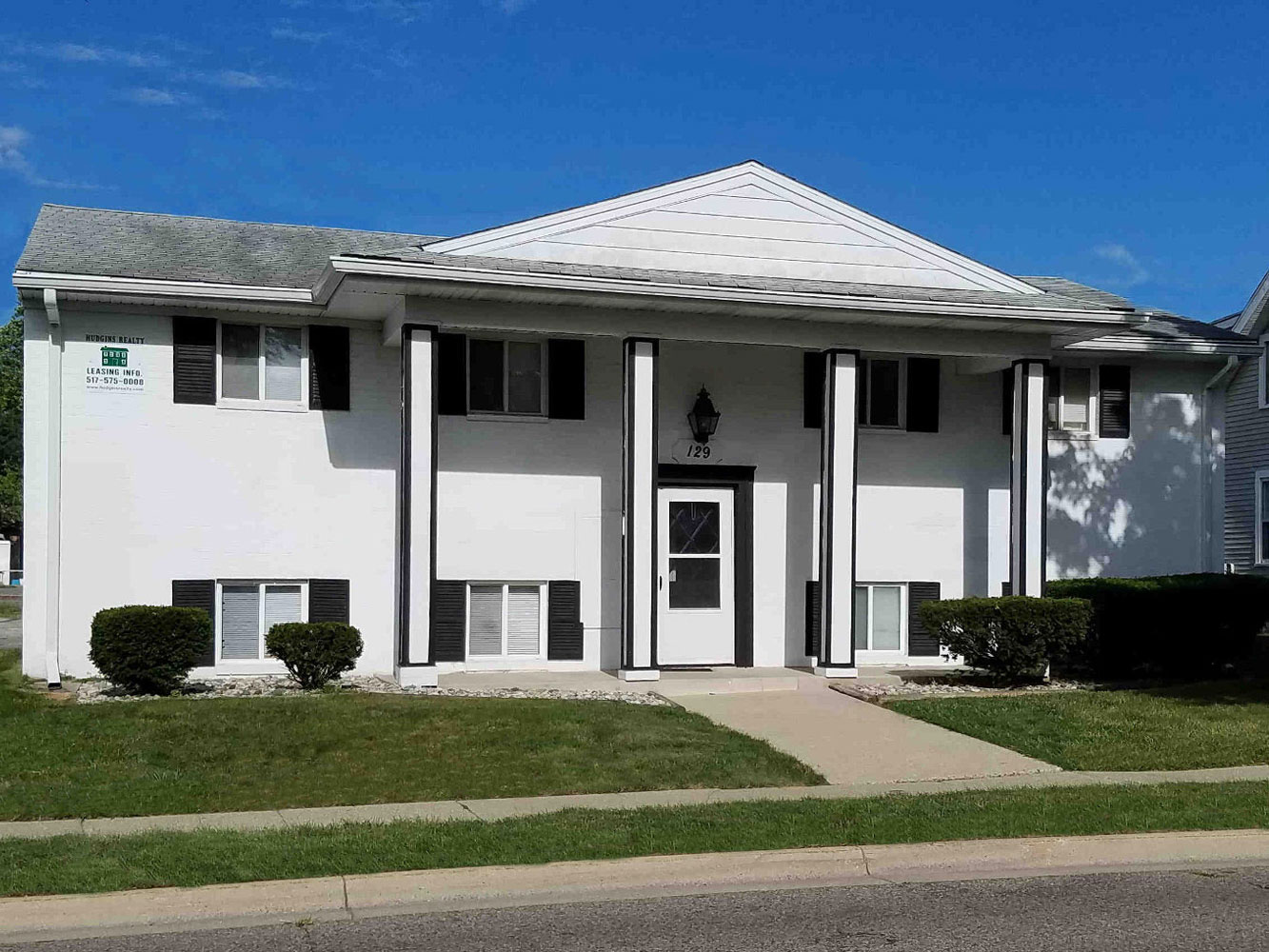 Hudgins Realty - 129 Gunson Street Apartments